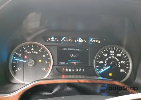 2015 Ford F150 Supercrew z USA, uszkodzony, nr VIN 1FTEW1C8XFKD13341